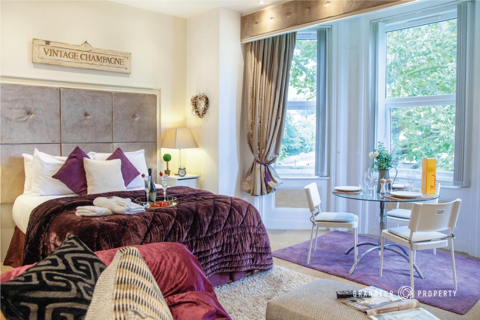 Treetop Suite By Grandeur Property Bornemouth Extérieur photo